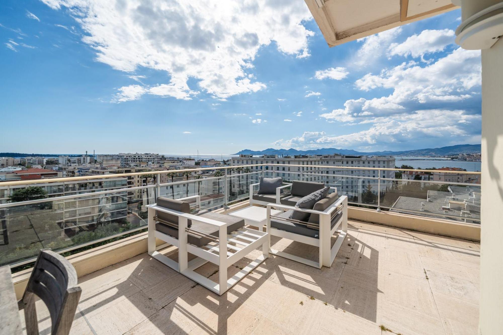 Appartement 5 Bedroom Penthouse - Ocean View *