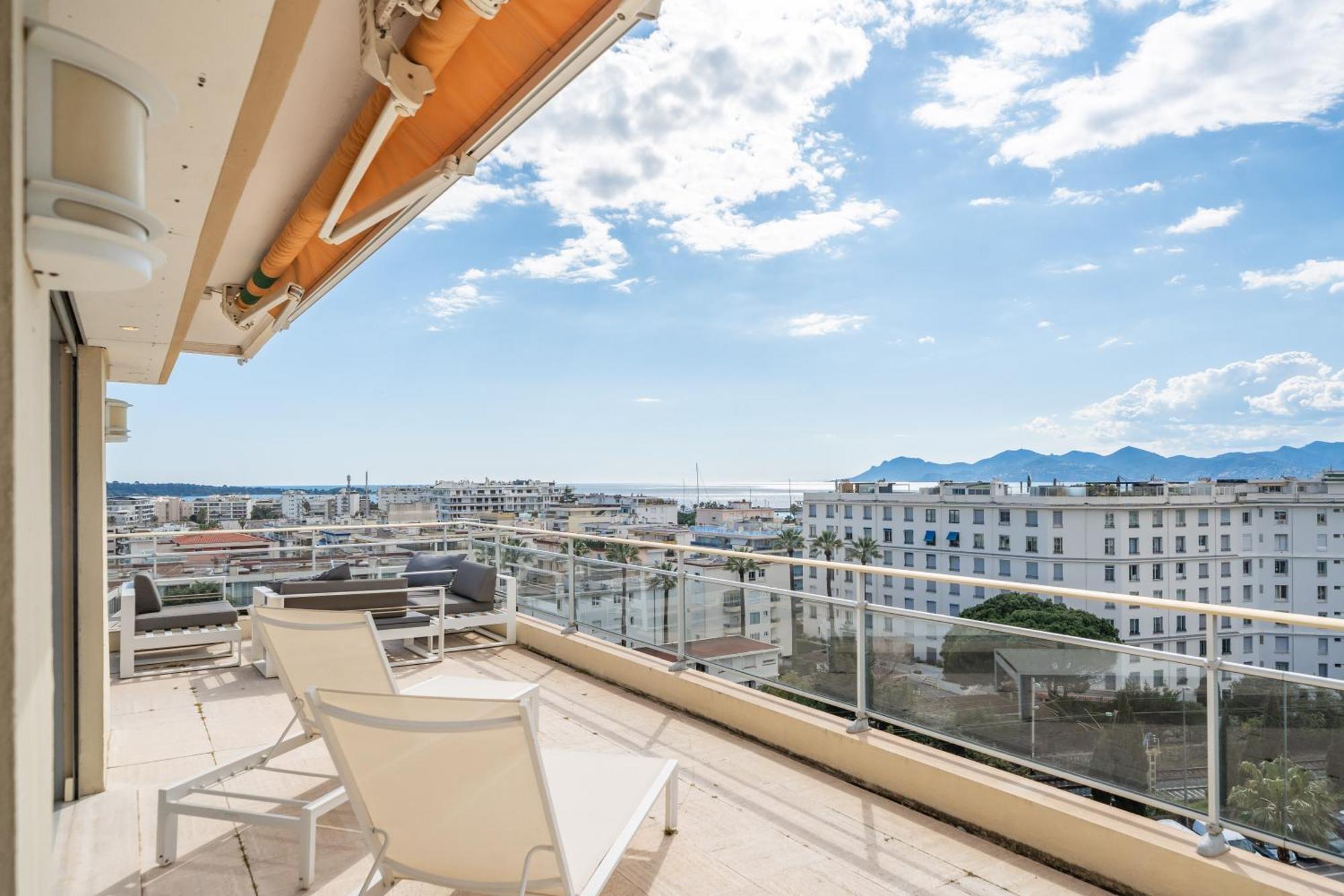 5 Bedroom Penthouse - Ocean View Appartement Cannes