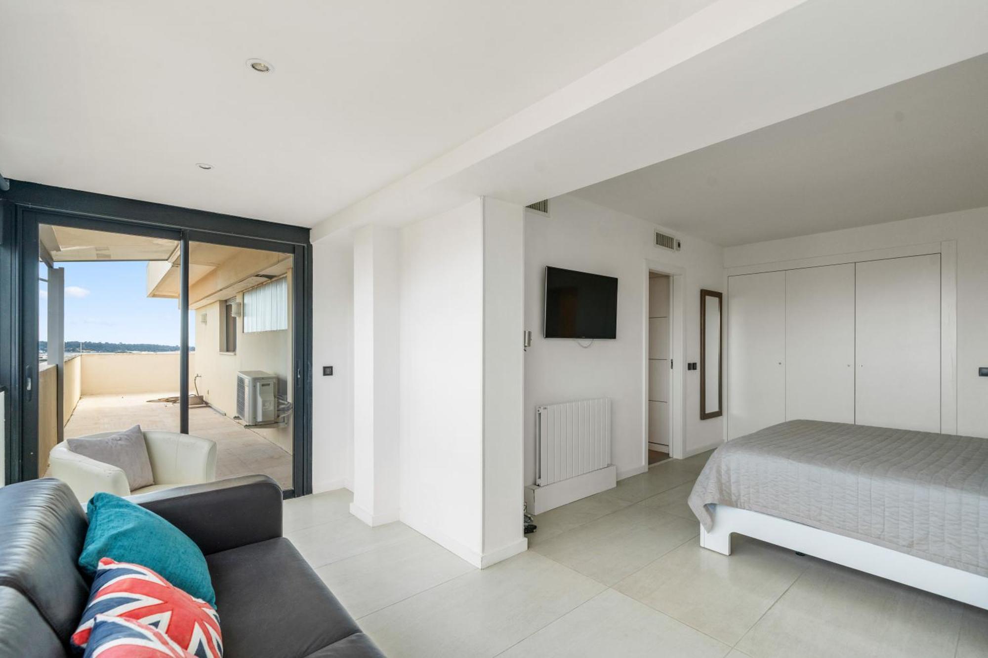 Apartment 5 Bedroom Penthouse - Ocean View *